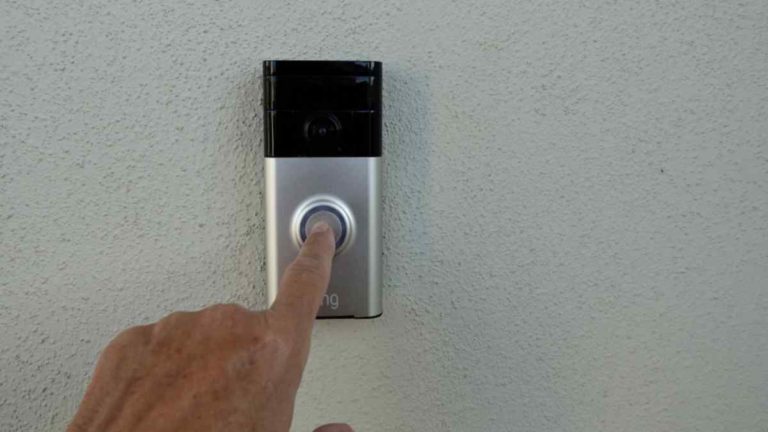 Hoe de Ring Doorbell te resetten? Alle modellen resetten